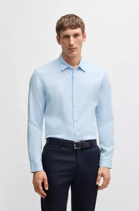 Slim-fit shirt in stretch linen