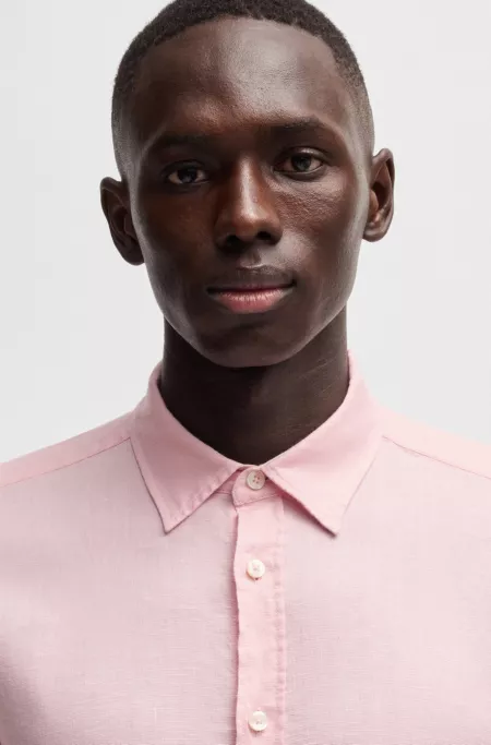 Slim-fit shirt in stretch linen