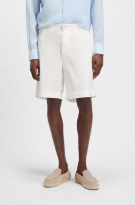 Shorts relaxed fit de sarga de algod&oacute;n el&aacute;stico, Blanco