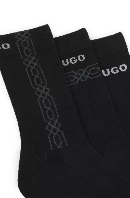 Three-pack of logo-detail socks in a short length