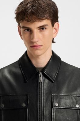 Chaqueta de piel regular fit con bolsillos con solapa, Negro