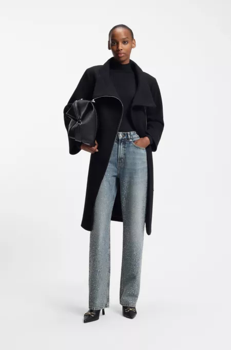 Straight-leg jeans with rhinestone embellishments