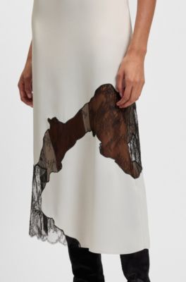 Vestido lencero de sat&eacute;n con detalles de encaje, Gris claro