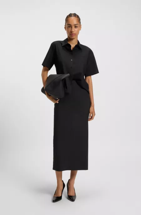 Pencil skirt in virgin wool