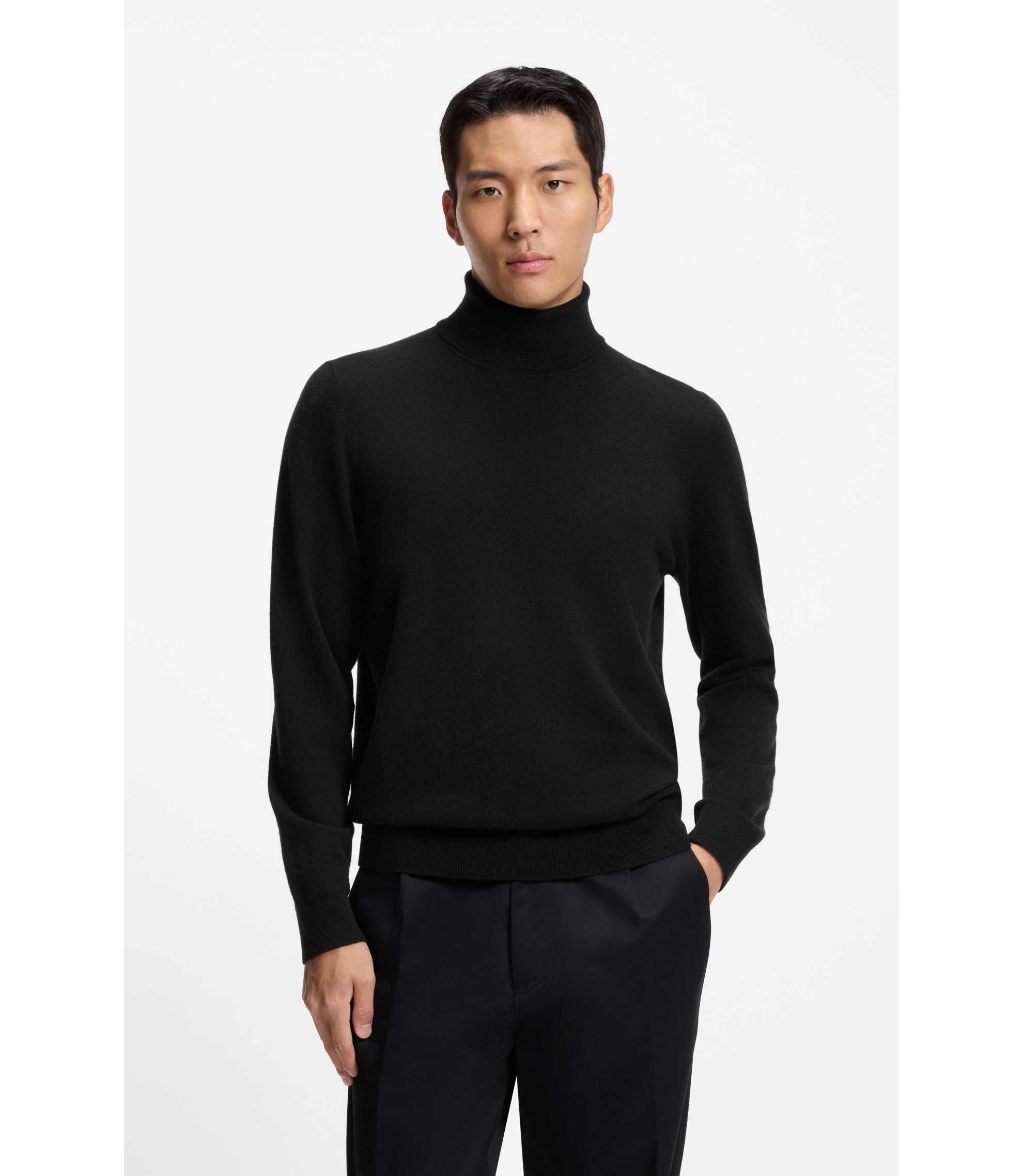 専用　未使用品級　Hugo Boss カシミア　絹　毛 ニットポロ　黒　48 専用 未使用品級 Hugo Boss カシミア 絹 毛 ニットポロ 黒 48 - メルカリ