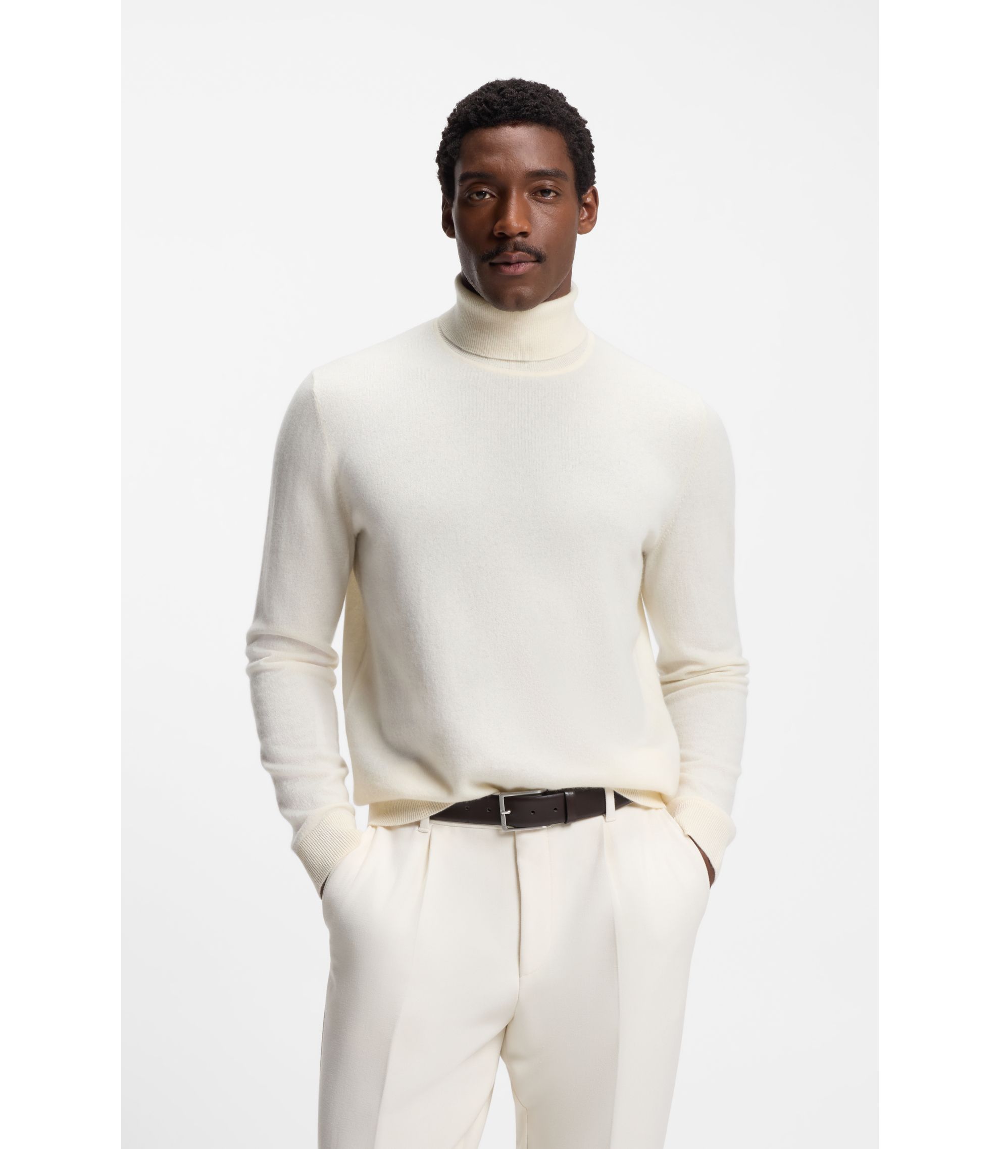 hbna50546681_131_350?wid=1980&