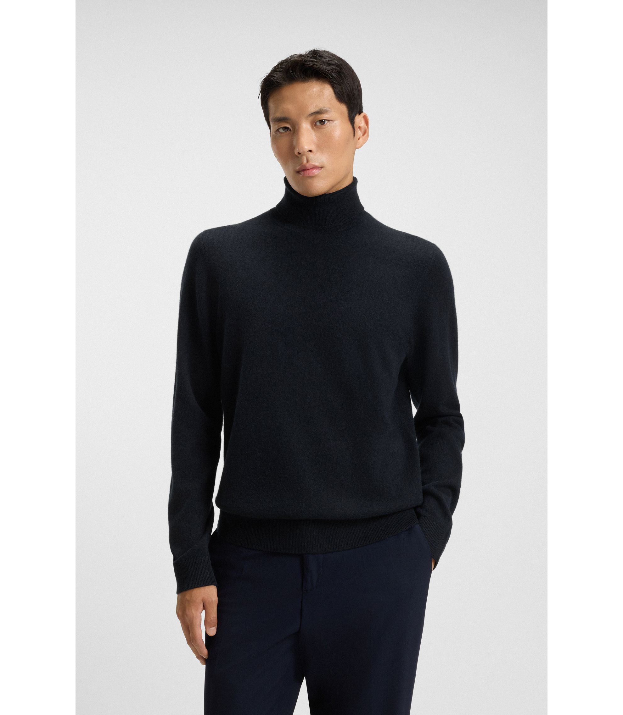 BOSS - Rollneck sweater in cashmere - Dark Blue