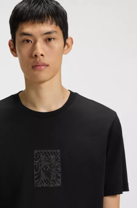 Embroidered-artwork T-shirt in cotton jersey