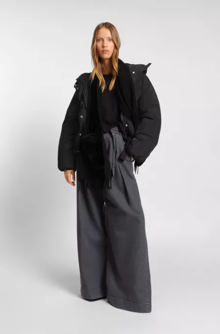 Crinkle-fabric jacket in a regular fit