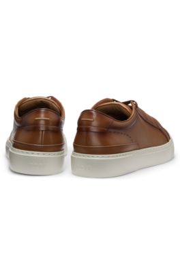 Gary sneakers in brushed leather with elastic laces, Brown