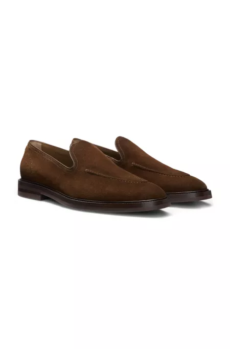 Leather-piped loafers in suede