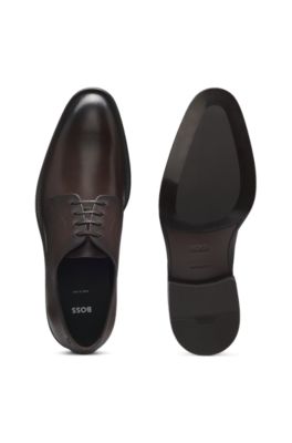Chaussures derby en cuir aux finitions structur&eacute;es et unies, Marron fonc&eacute;
