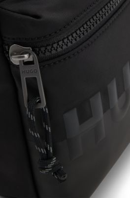 Bolso mensajero de sarga con logo dividido, Negro