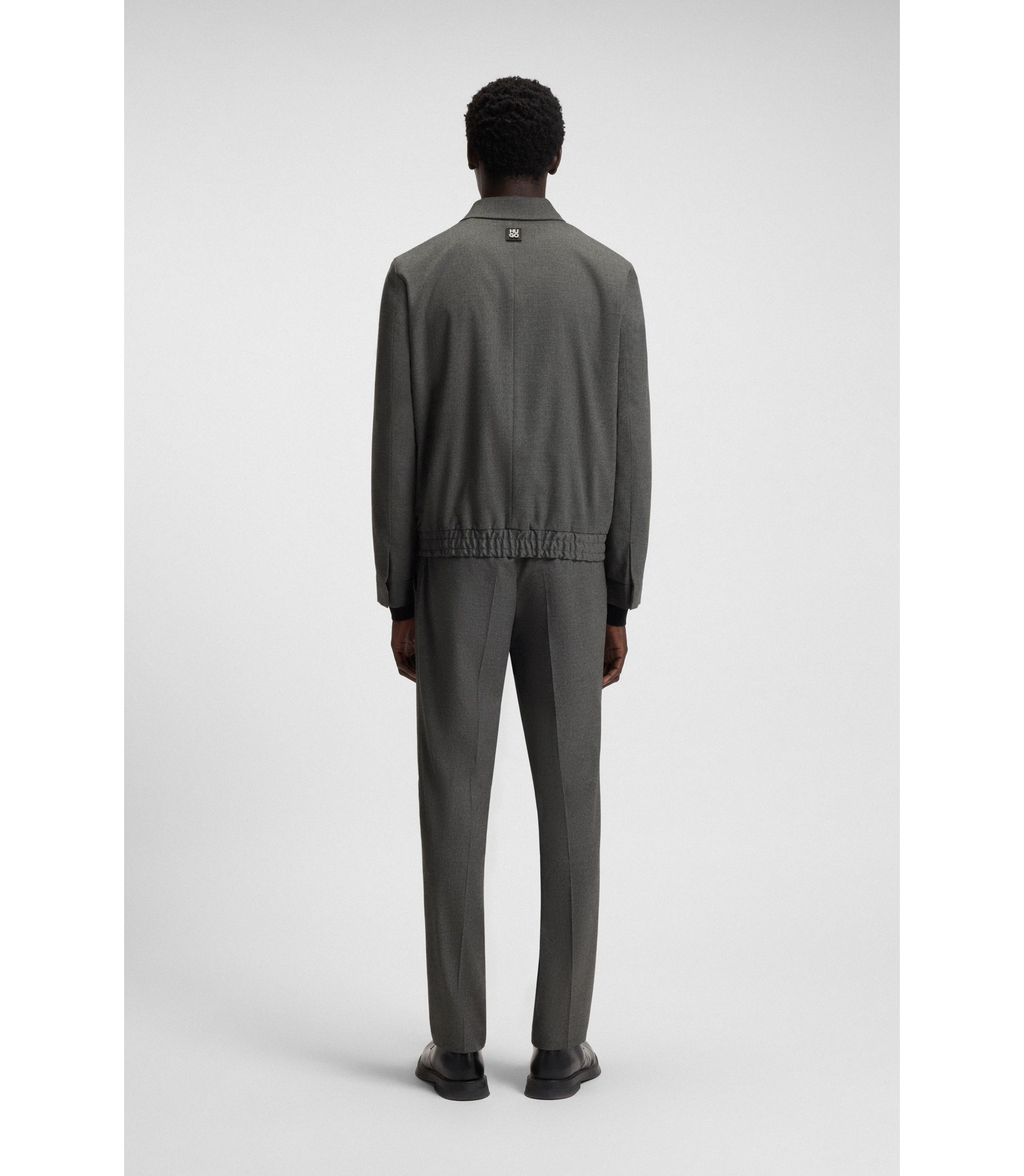 hbna50547290_034_360?wid=1980&