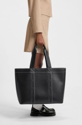 Bolso tote de piel sint&eacute;tica con logos bordados, Negro