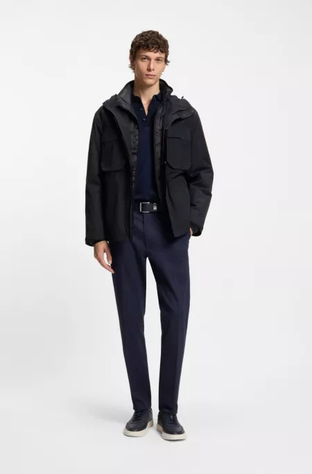 Water-repellent jacket with padded inner