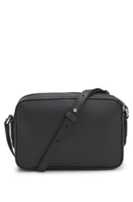 Crossbody bag in grained leather