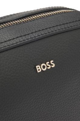 Crossbody bag in grained leather, Black