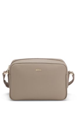Crossbody bag in grained leather, Light Brown