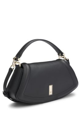 Ariell shoulder bag in leather, Black