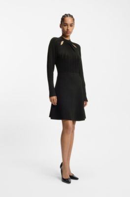 Vestido de punto estilo skater con detalles de costuras de encaje, Negro
