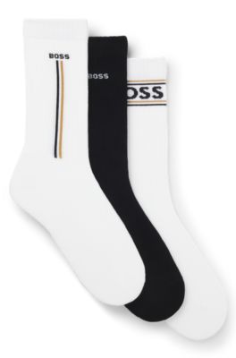 Paquete de tres pares de calcetines cortos con detalles de logo, Fantas&iacute;a