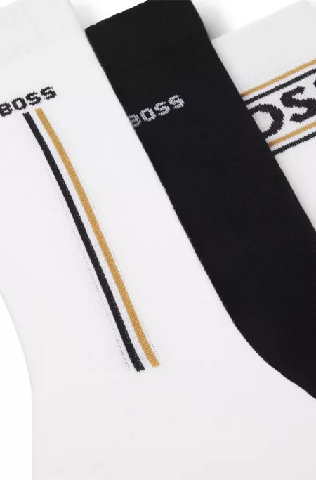 Three-pack of logo-detail socks in a short length