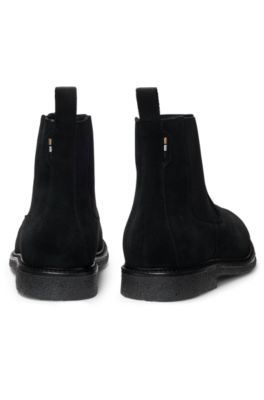 Elasticated-panel Chelsea boots in suede, Black