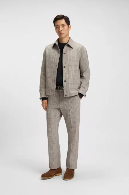 Elasticated-panel Chelsea boots in suede