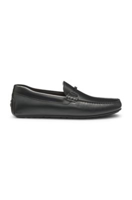 Branded-hardware loafers in leather, Black