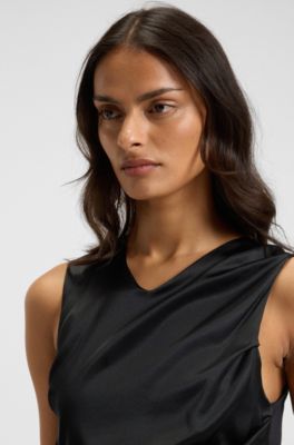 Top con dobladillo asim&eacute;trico y parte delantera de seda el&aacute;stica, Negro