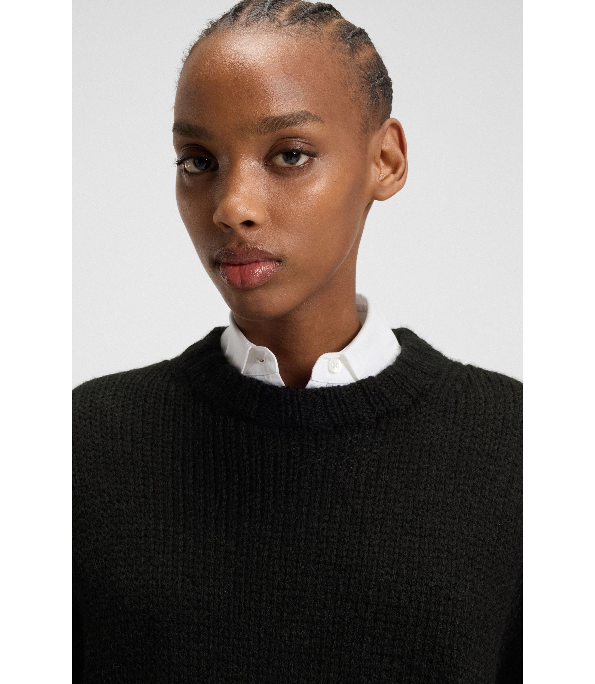 HUGO - Knitted sweater with embroidered logo - Black