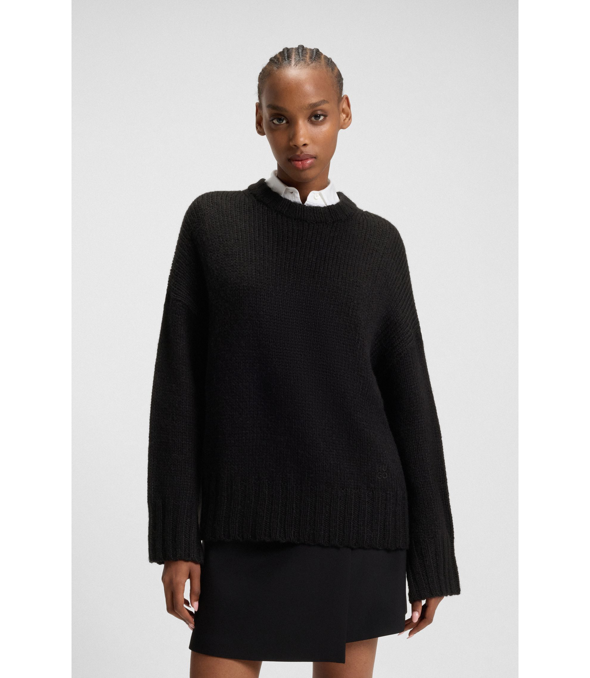 HUGO - Knitted sweater with embroidered logo - Black