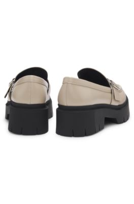 Mocasines con correa de hebilla, Beige claro