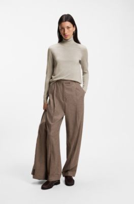 Pull Slim &agrave; col roul&eacute; en laine m&eacute;rinos extra fine, Beige