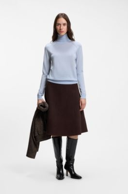 Jersey slim fit de cuello vuelto en lana merina extrafina, Lila