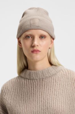 Bonnet en laine m&eacute;lang&eacute;e avec &eacute;tiquette logot&eacute;e, Beige clair