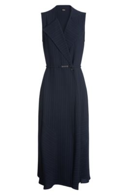 Vestido de raya diplom&aacute;tica con parte delantera cruzada y cierre de botones, Azul oscuro