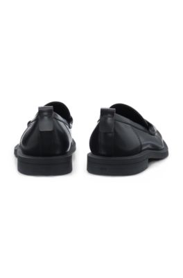 Mocasines de piel con ribete de antifaz, Negro