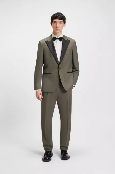 Penny loafers in leather