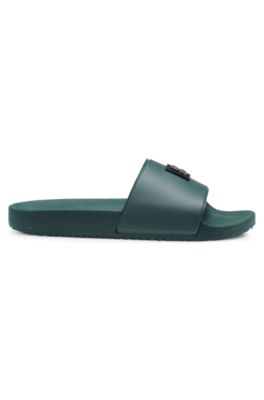 Chanclas con logo apilado, Verde oscuro