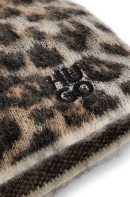 Leopard-jacquard beanie hat, Patterned