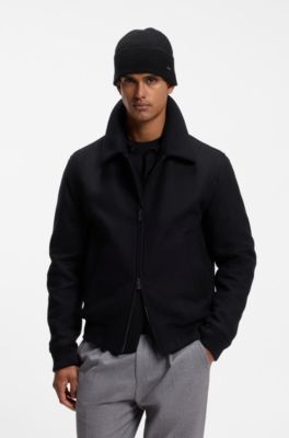 Knit cashmere beanie with metal logo plaque, Black