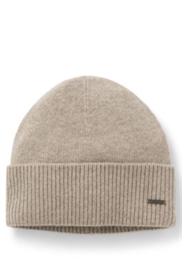 Bonnet en maille de cachemire avec plaquette logo m&eacute;tallique, Brun chin&eacute;