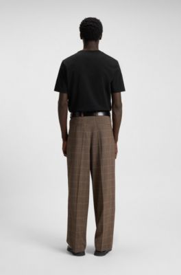 Camiseta de punto de algod&oacute;n con ilustraci&oacute;n de logo bordado, Negro