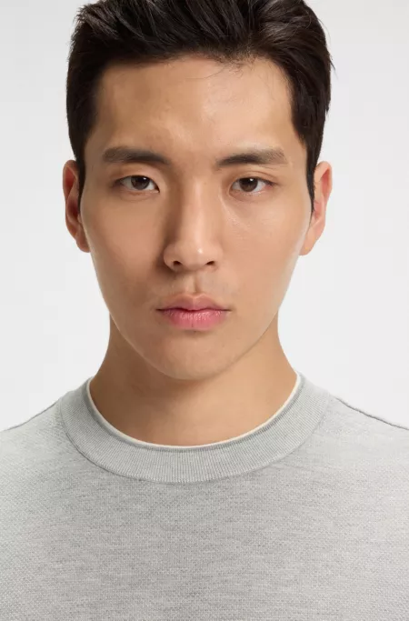 Cotton-silk T-shirt with micro structure