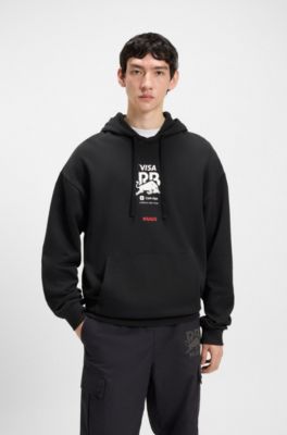 Sudadera HUGO&nbsp;x&nbsp;VCARB para aficionados con capucha e ilustraci&oacute;n de Yuki Tsunoda, Negro