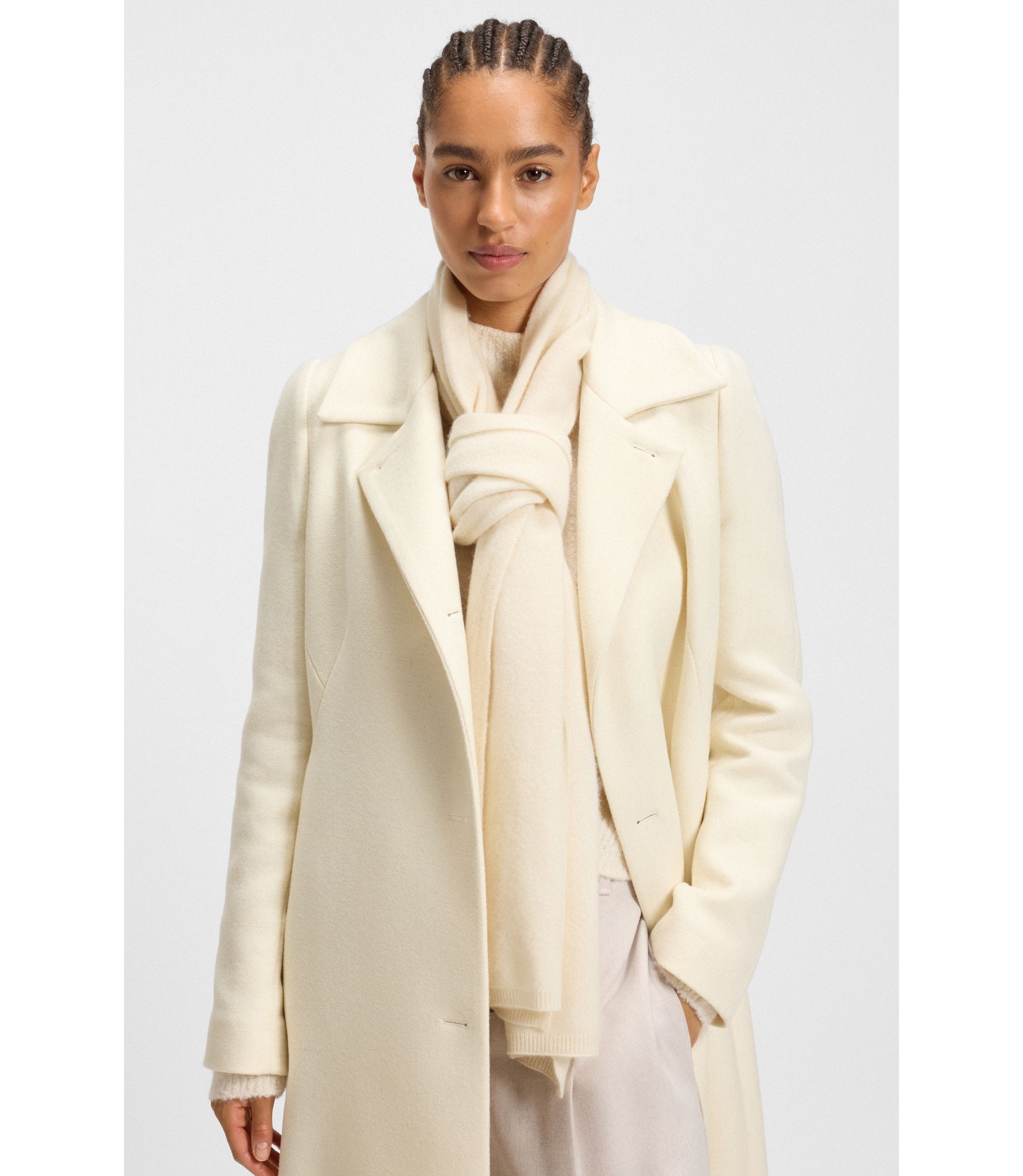 hbna50549289_118_340?wid=1980&