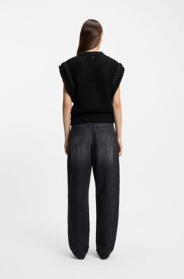 Italian-yarn sleeveless top with structured knit, Black