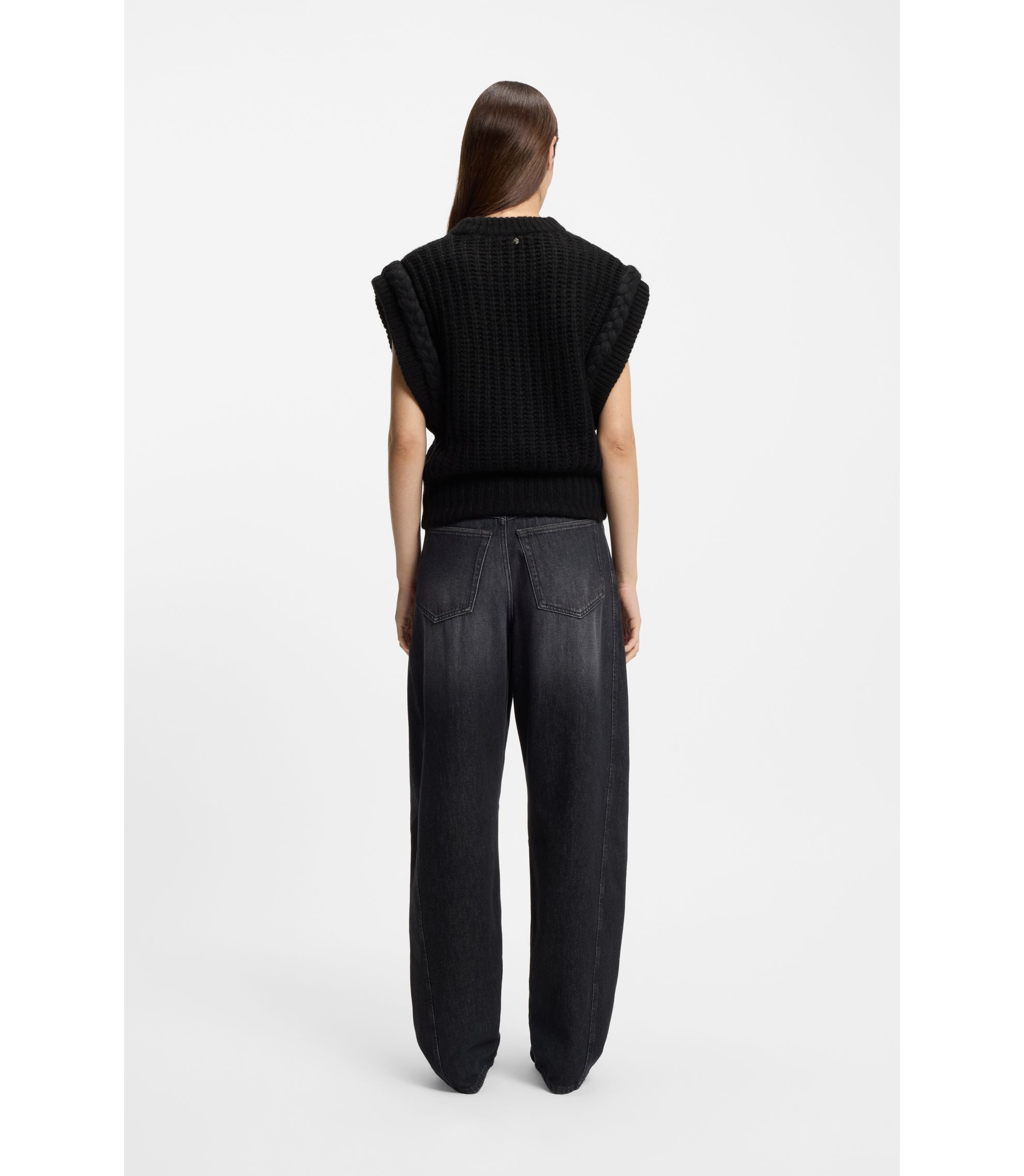 Italian Yarn ベスト BOSS - Italian-yarn sleeveless top with structured knit - Black